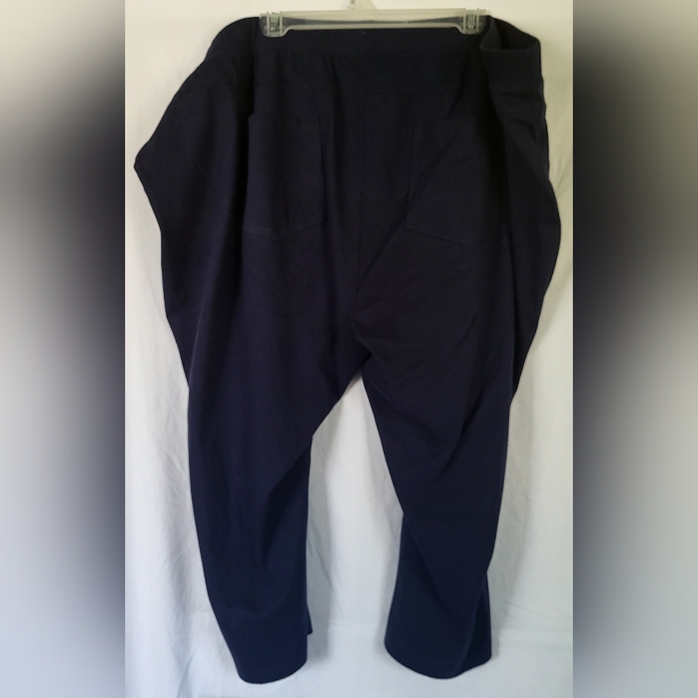 Ellos 34/36 4X Navy Capris - Picture 4 of 8